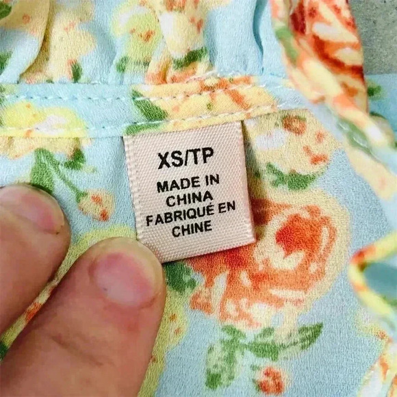 Philosophy Republic Women's XS Floral Button Down Blouse Short Sleeve Multicolor - Picture 3 of 6